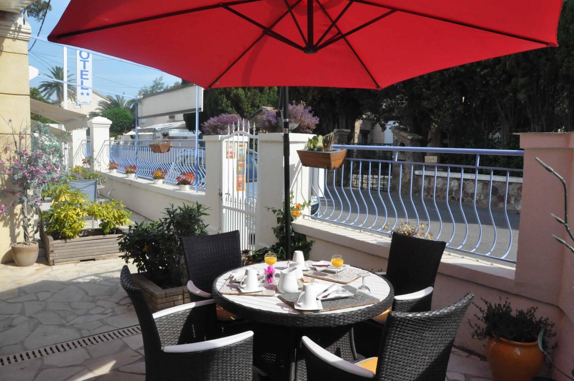 Hotel L'Escale Au Soleil 圣艾格夫 外观 照片