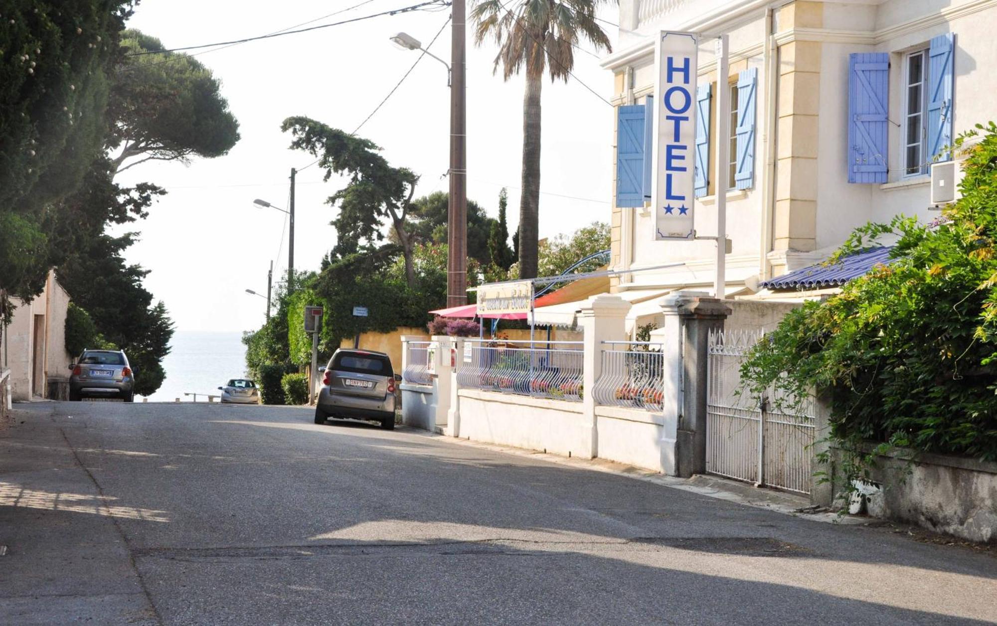 Hotel L'Escale Au Soleil 圣艾格夫 外观 照片