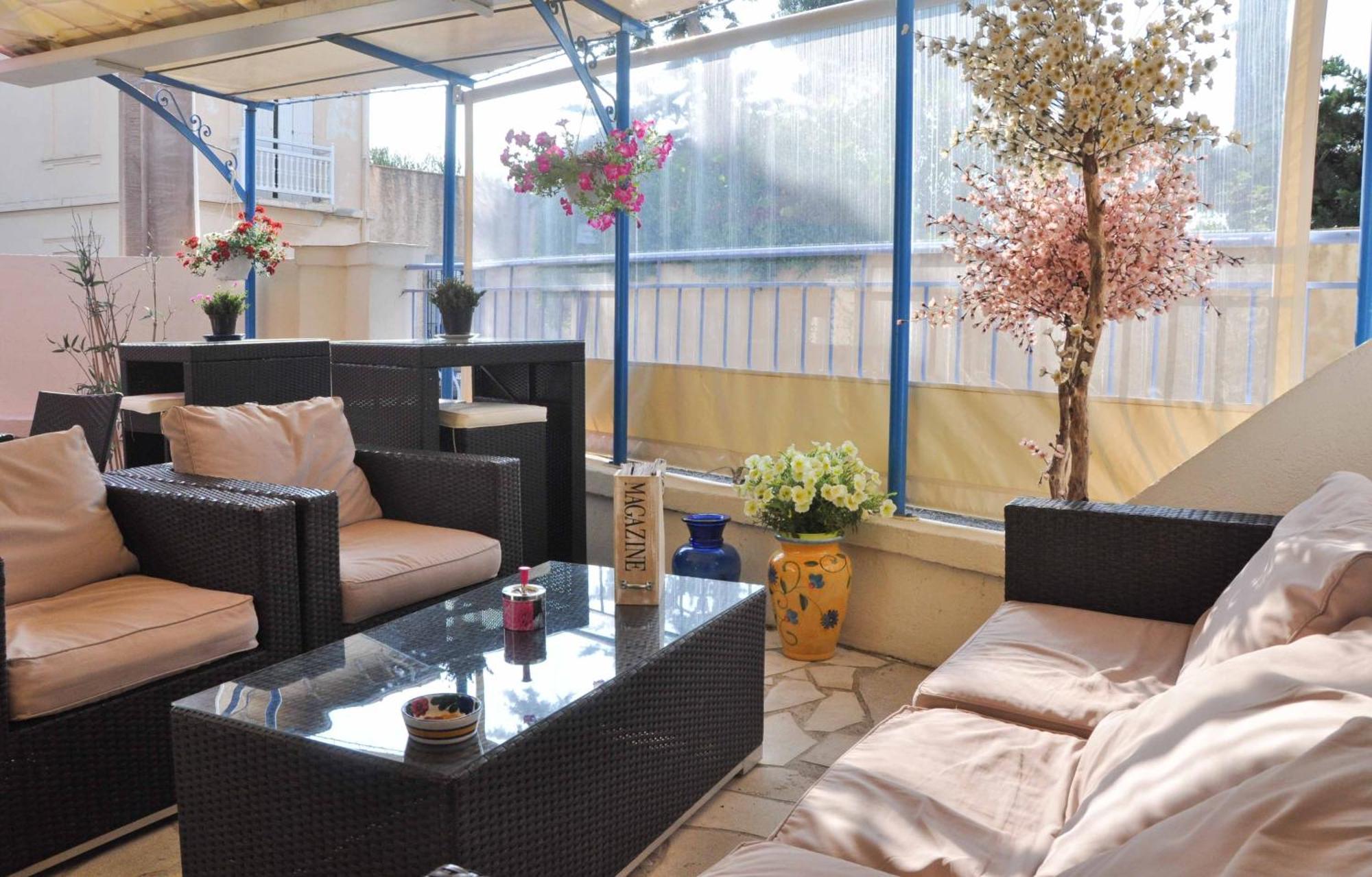 Hotel L'Escale Au Soleil 圣艾格夫 外观 照片