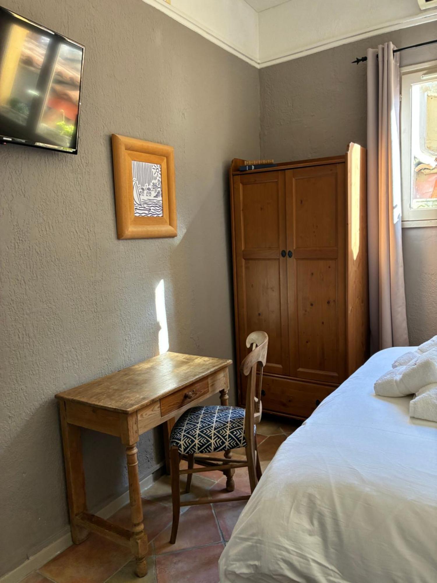 Hotel L'Escale Au Soleil 圣艾格夫 外观 照片